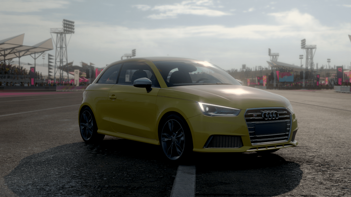 Audi S1 2015