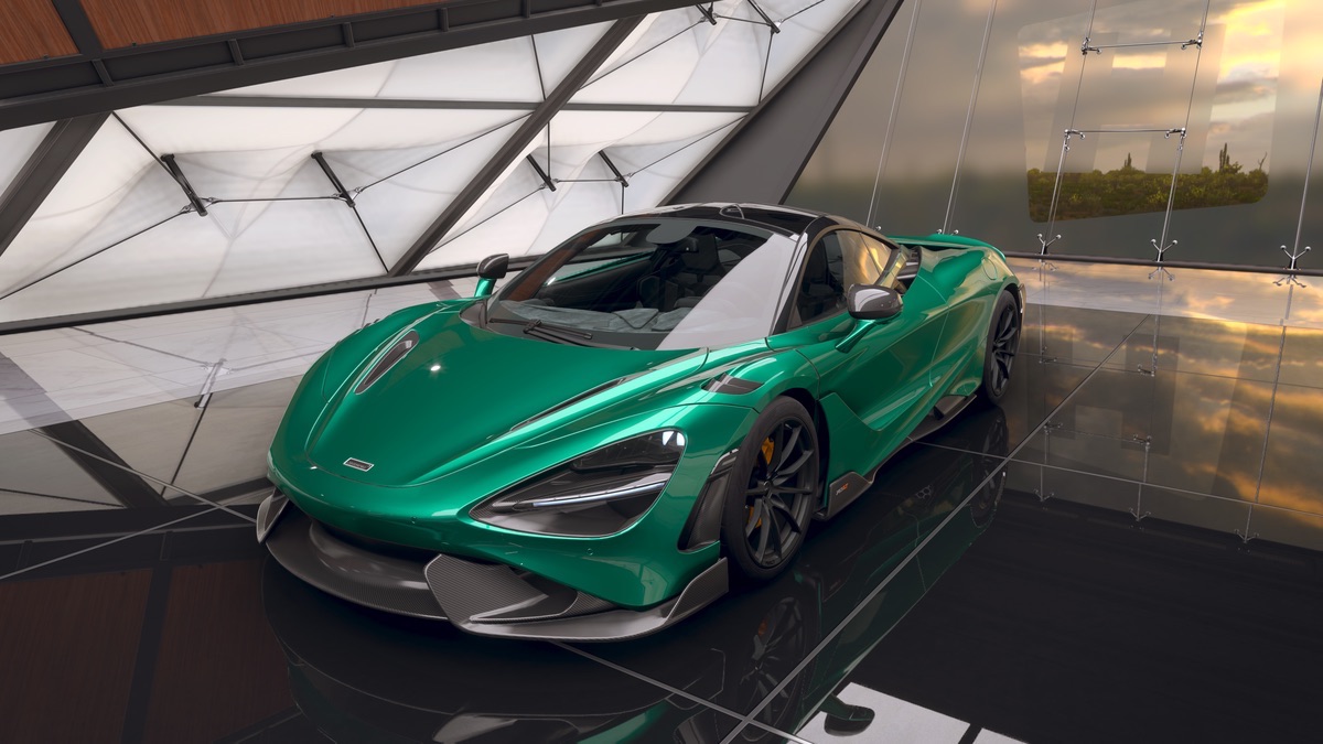 McLaren 765LT