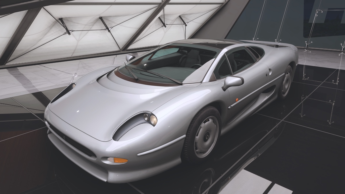 Jaguar XJ220